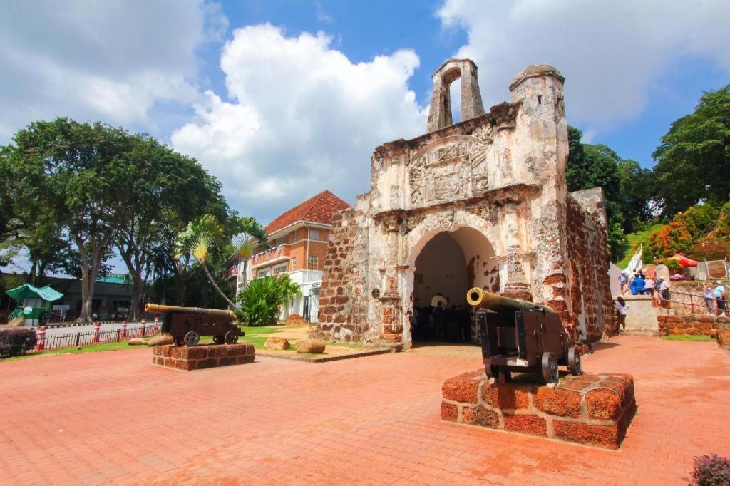 Grand Ct Hotel Malacca Ngoại thất bức ảnh
